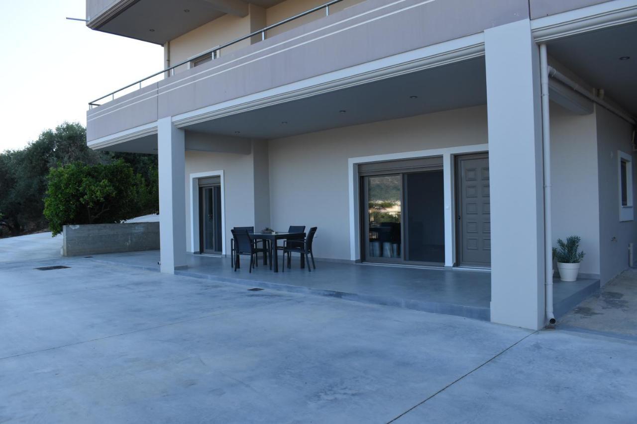 דירות Sfakianalion Athina'S Cozy House מראה חיצוני תמונה